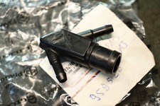 Abzweig Benzinpumpe 959525 NEU