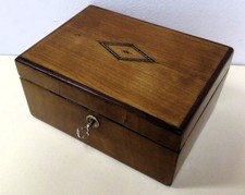 Kleine Schmuckschatulle