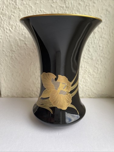 Hutschenreuther vase - hutschenreuther,