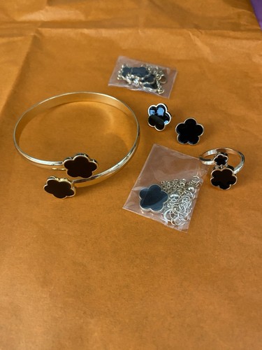 Modeschmuck set nagelneu - set,