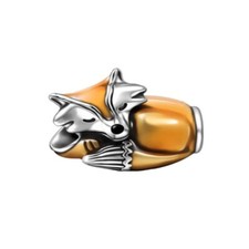 Süßer schlafender Fuchs