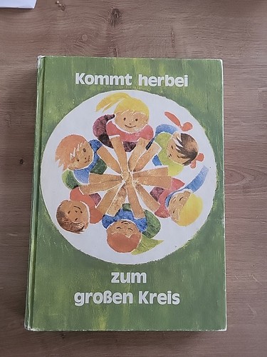 Kinderbuch kommt herbei zum - -,