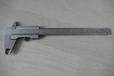 analoger Meßschieber, Schiebelehre, Meßgerät