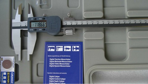 Digitaler messschieber - digitaler,