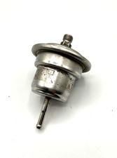Original Kraftstoffdruckregler  0004761021 Mercedes Benz
