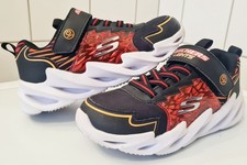 Sportschuhe für Kinder, Skechers  LED Sneaker - Größe 35 von Deichmann