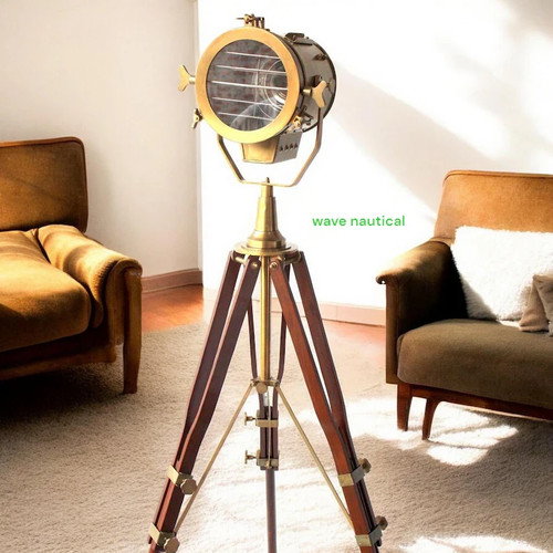 Große stehlampe studio - stehlampe,