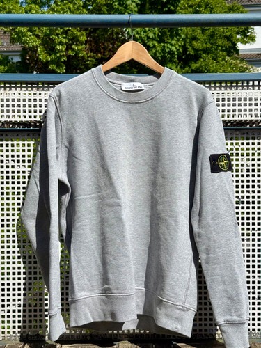 Stone island - stone,