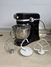 Grundig Kuchenrührmaschine