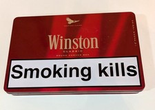 Sehr große WINSTON Zigarettenbox mit leichten Gebrauchsspuren