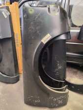 Neuer Kotflügel rechts  FORD