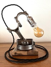 Porsche 911 Lampe aus originalen Porsche Teilen