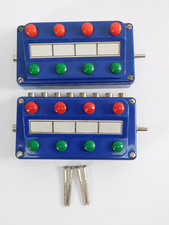 2 Stück Märklin Stellpult /