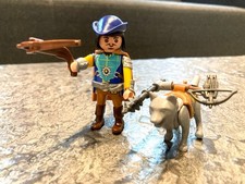 PLAYMOBIL Novelmore 70229 Figur mit Hund Wolf und Zubehör Ritter Armbrust