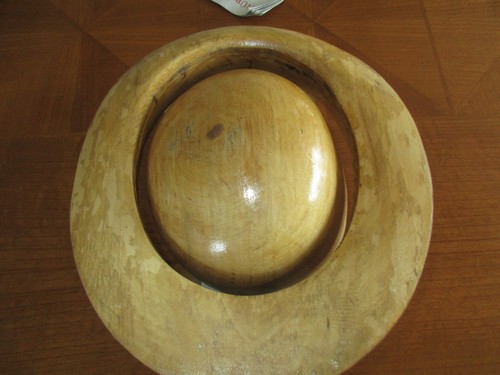 Hutholzform und hutrand - hutholzform,
