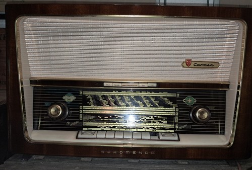 Vintage röhrenradio nordmende - vintage,