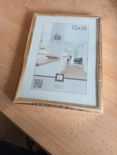 Bilderrahmen 18 cm - x,