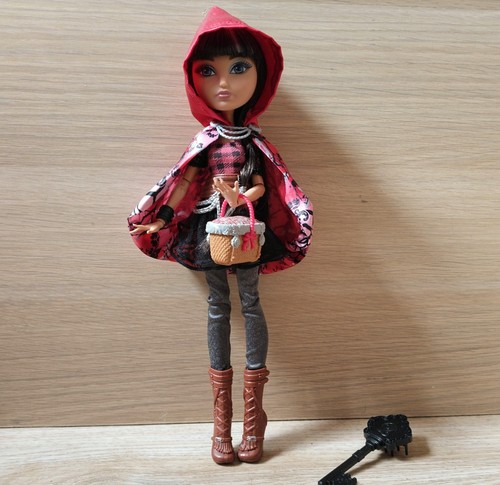 Ever after high puppe - high, cerise