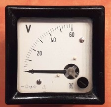Voltmeter 60V altes