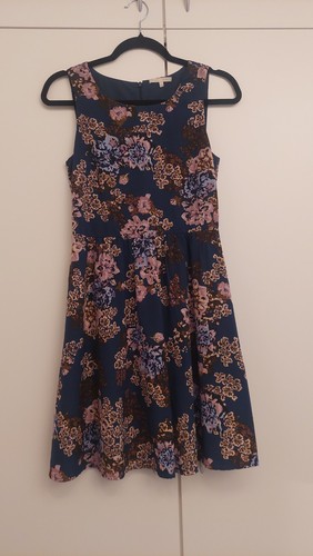 Kleid mit blumenmuster blau - blumenmuster,