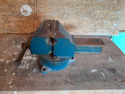 Schraubstock massiv 100 - , mm