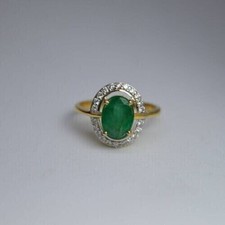 Natürlicher Smaragd Und