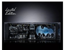 Wicked Brick Limited Edition Display Case for LEGO® Batcave™ Shadow Box (76252)