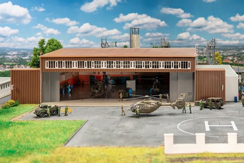 Faller hangar mit hubschrauber - hangar,