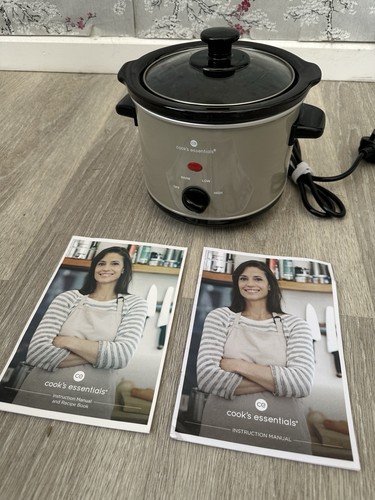 Neu cooks essentials - cooks,