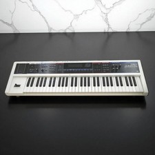 Synthesizer Roland Song Player JUNO-Di-WH weiß Musikinstrumente GEBRAUCHT