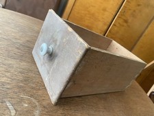 Kleine alte Schublade  antik Holz mit Porzellanknopf ca 13 x 18 x 27 cm
