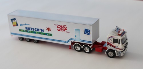 Sattelzug mit kofferaufleger - mit,