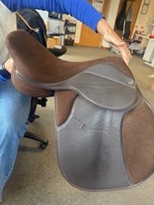 Griffin Synthetik Sattel 17