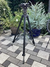 Manfrotto Professional Tripod 058 Triaut – Made in Italy – Profi-Stativ mit Kopf