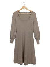 Boden Damen Strickkleid Gr. 38 M Langarm Quadratischer Ausschnitt Beige Casual