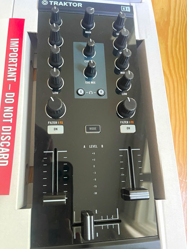Native instruments traktor - instruments,