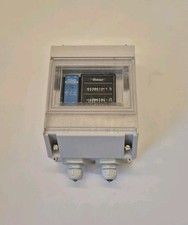 Kübler HC77 Betriebsstundenzähler + Eltako ER12-002-UC Relais + Gehäuse #2.117