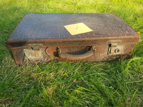 Alter reisekoffer metall - alter,