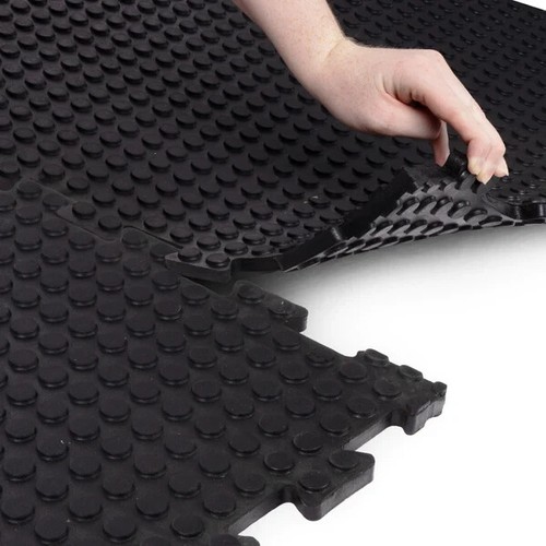 Puzzle stallmatte aus - puzzle-stallmatte, gummi