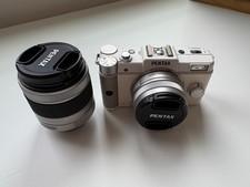 Pentax Q10, Weiß, 12.4 MP, Set mit O1 8.5mm/1.9 und O2 5-15mm/2.8-4.5