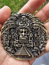 XXL MEDAILLE -Azteken / Pyramide / Sonnenscheibe Maya Kalender - Bronze -CUT