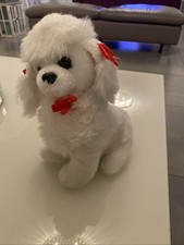 Kuscheltier hund weiß