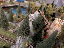 Meine z-Spur Kofferbergbahn: umfangreich ausgestattet!