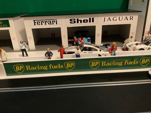 Shell ferrari jaguar - shell,