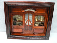 Antiquitäten Laden - Wanddeko