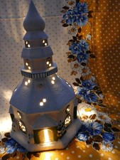 Weihnachtsdeko Figur Weihnachten Kirche Handbemalt Porzellan m.Licht Seiffen