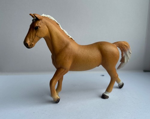Schleich trakehner hengst aus - trakehner,