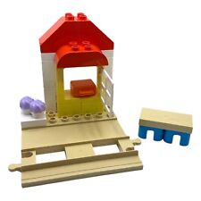 LEGO® Duplo "Bahnhof mit Schiene mit Platte, Eis, Koffer, Bank" 10427 Eisenbahn