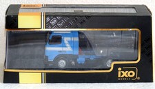 ixo 1:43 Volvo FH12 in Plastikbox