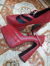 Fetisch rote Schuhe High Heels